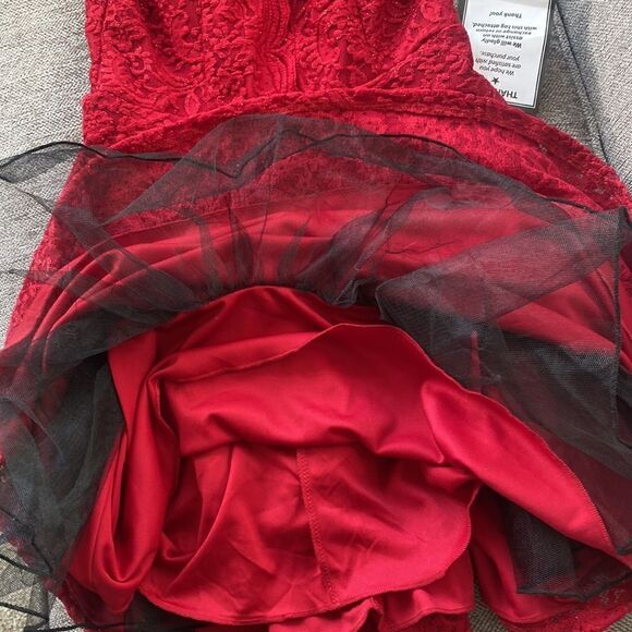 NWT! City Studios Juniors' Ruby V-Neck Glitter Lace Dress Flare Sleeveless Sz 1 - Picture 4 of 13